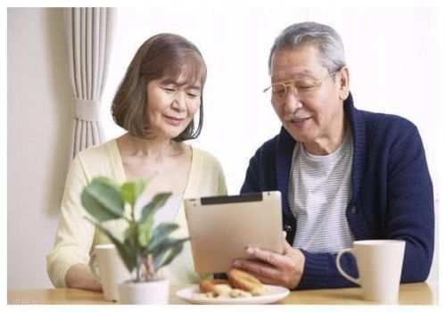 重庆助孕生子：着床后体温忽高忽低的原因，可能激素水平异常